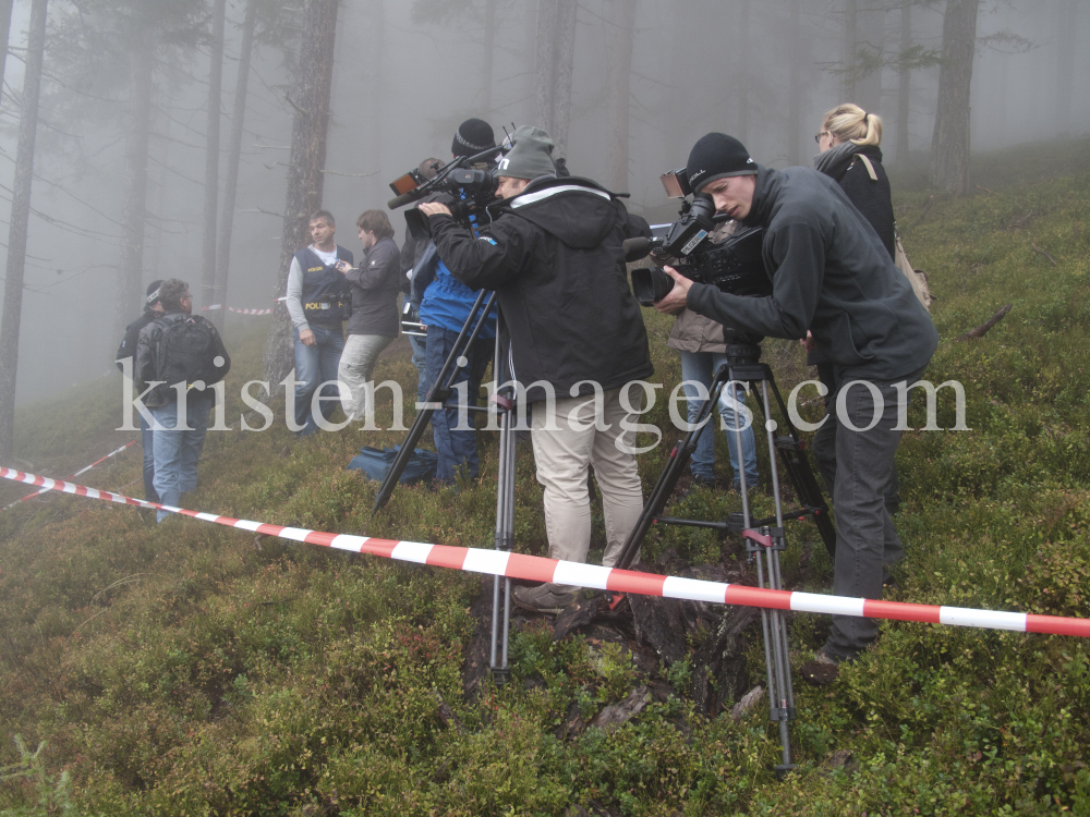 Flugzeugabsturz in Tirol / Cessna Typ 414 by kristen-images.com