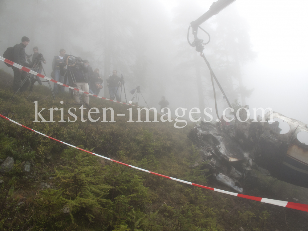 Flugzeugabsturz in Tirol / Cessna Typ 414 by kristen-images.com