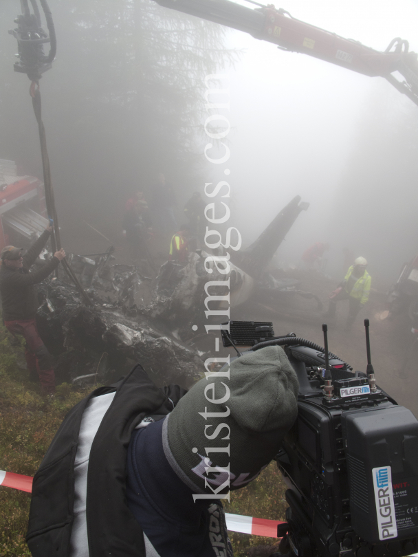 Flugzeugabsturz in Tirol / Cessna Typ 414 by kristen-images.com