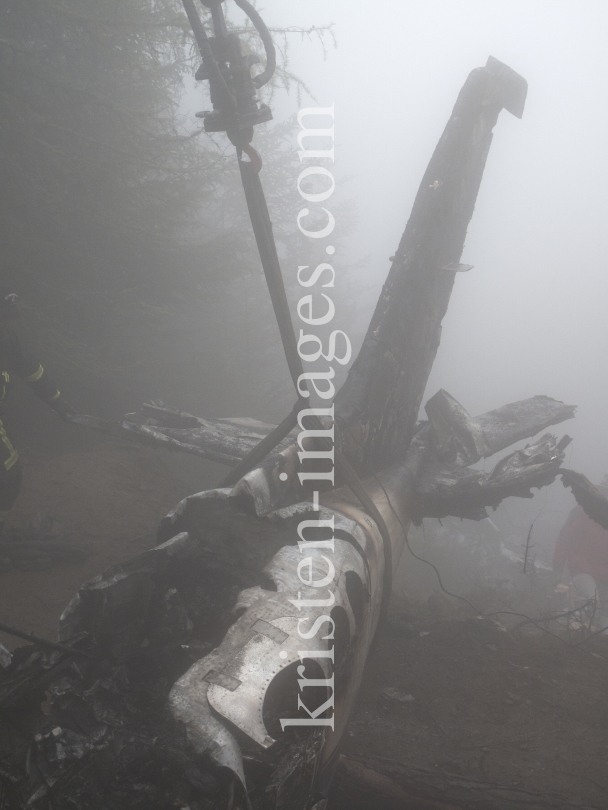 Flugzeugabsturz in Tirol / Cessna Typ 414 by kristen-images.com