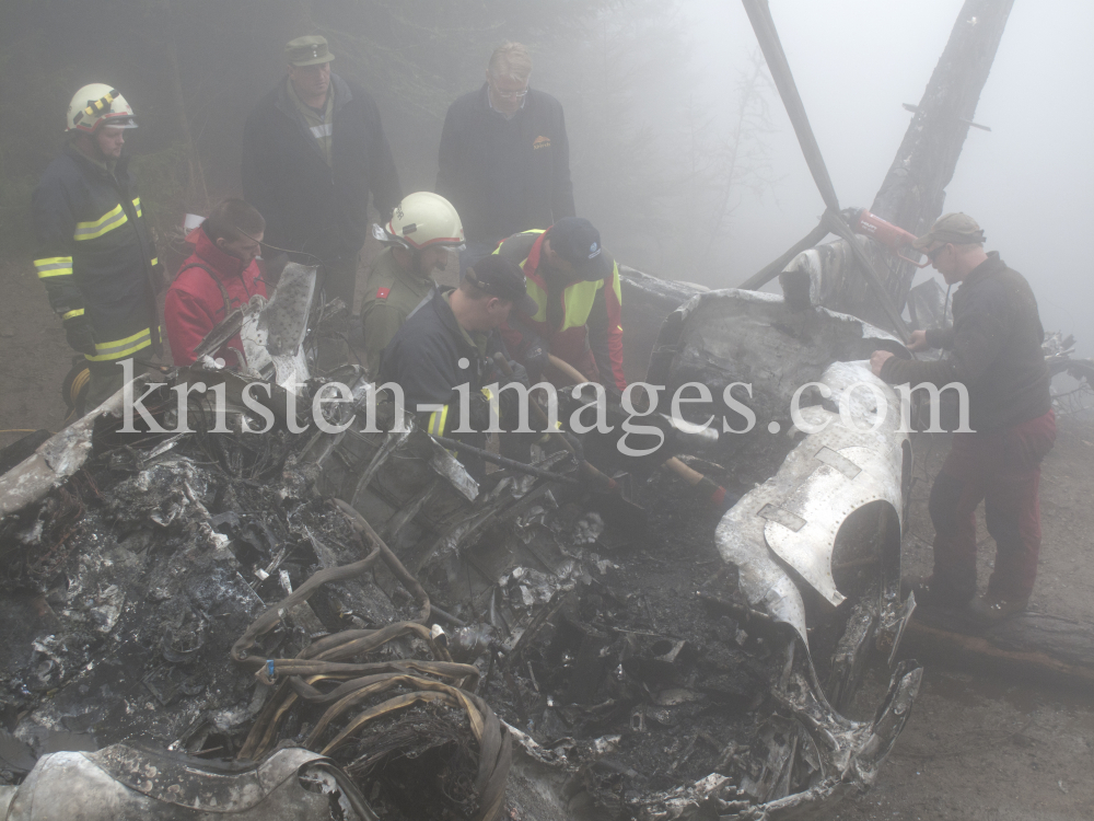 Flugzeugabsturz in Tirol / Cessna Typ 414 by kristen-images.com