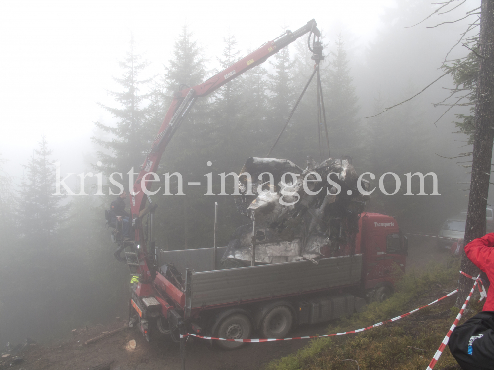 Flugzeugabsturz in Tirol / Cessna Typ 414 by kristen-images.com