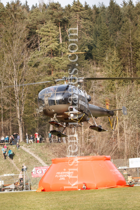 Waldbrand bei Absam, Halltal by kristen-images.com