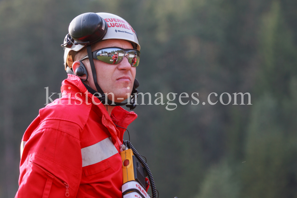 Waldbrand bei Absam, Halltal by kristen-images.com