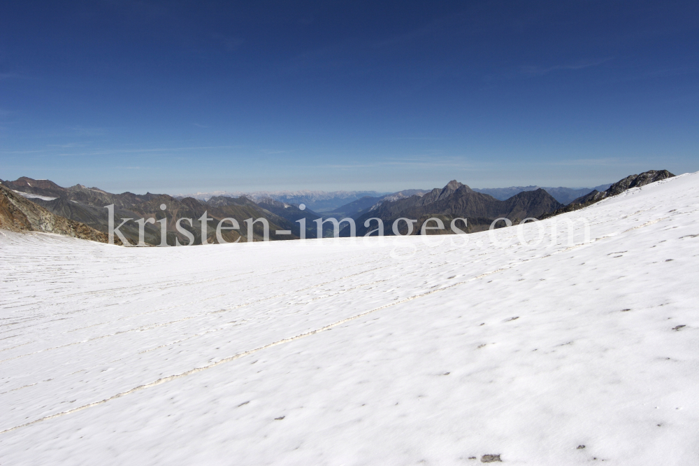 Zuckerhütl 3507m - Tirol by kristen-images.com