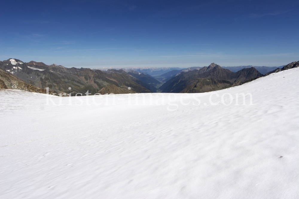 Zuckerhütl 3507m - Tirol by kristen-images.com