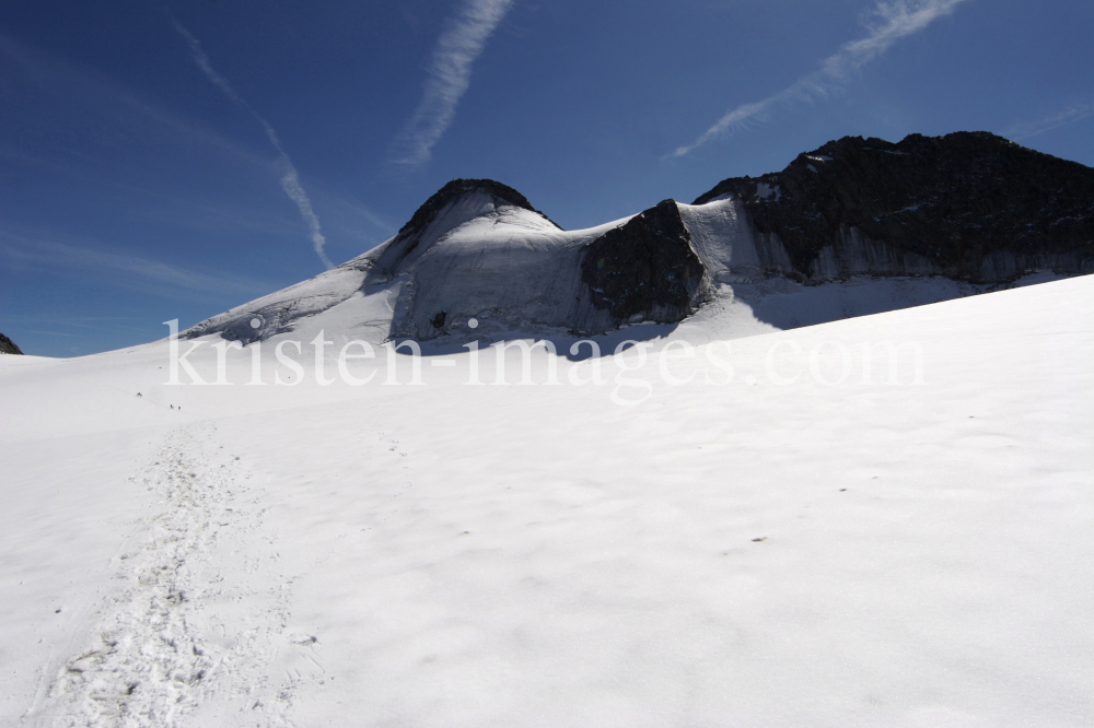 Zuckerhütl 3507m - Tirol by kristen-images.com