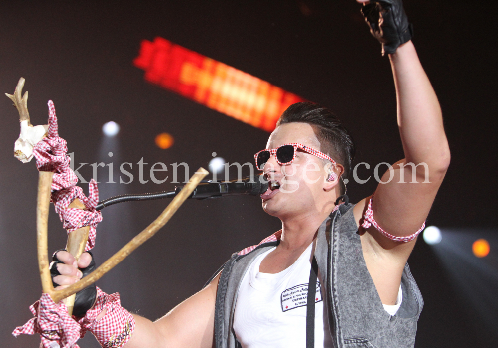 Andreas Gabalier / Arena Tour 2015 / Innsbruck by kristen-images.com