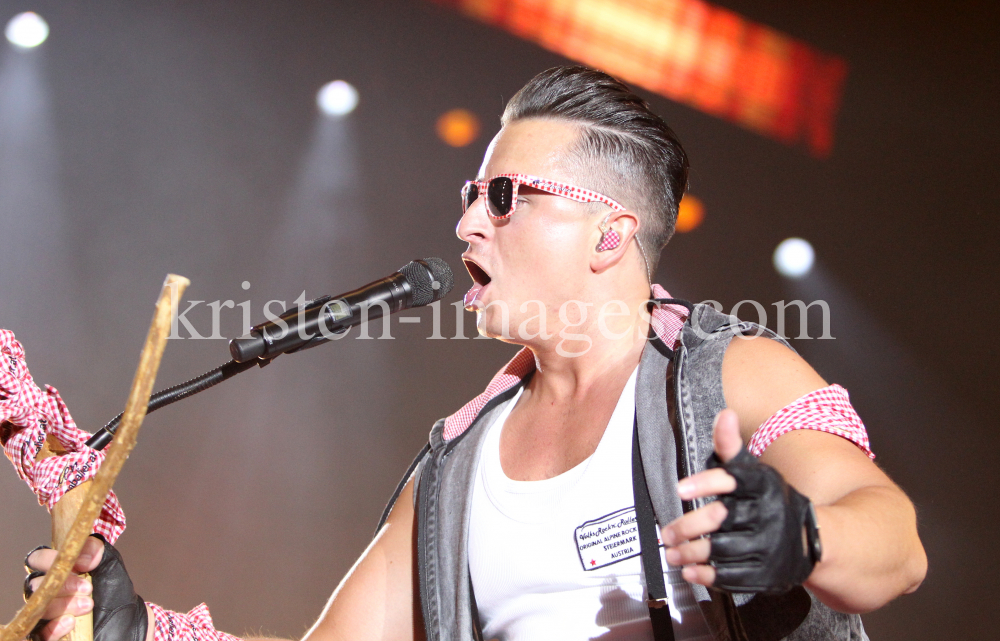 Andreas Gabalier / Arena Tour 2015 / Innsbruck by kristen-images.com