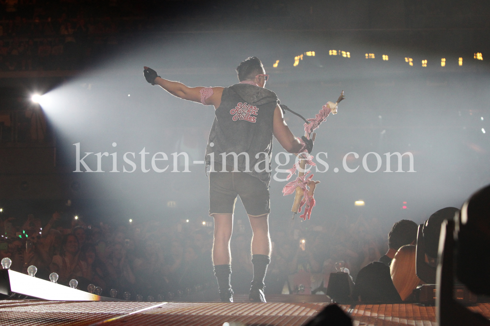 Andreas Gabalier / Arena Tour 2015 / Innsbruck by kristen-images.com