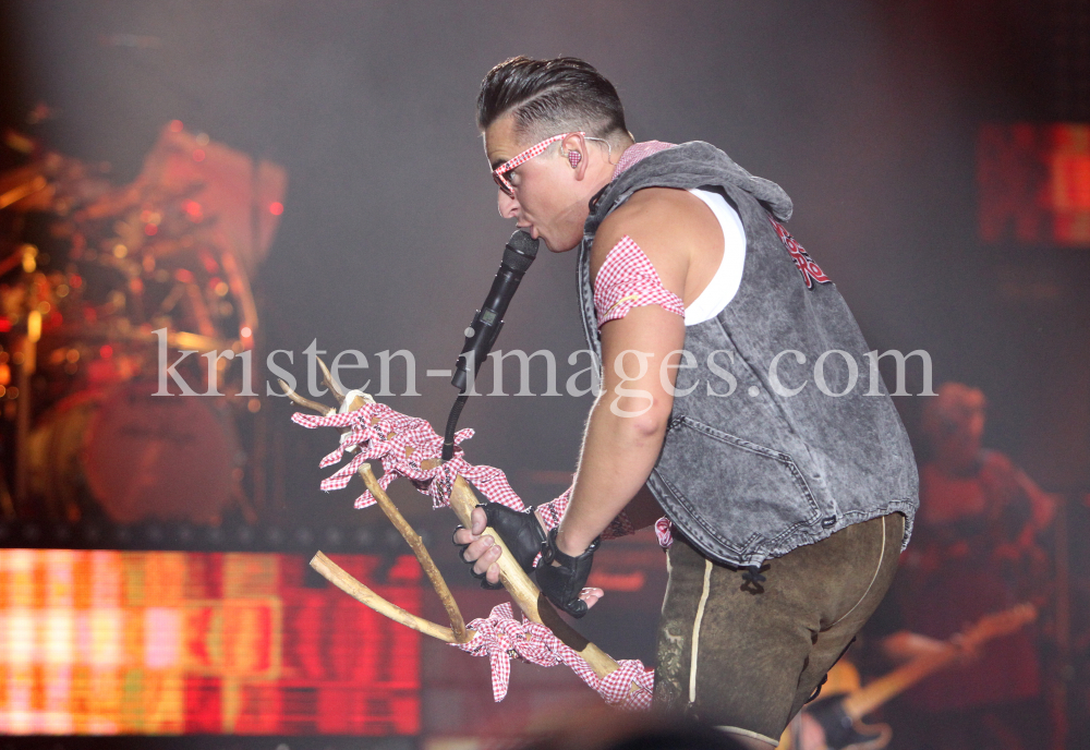 Andreas Gabalier / Arena Tour 2015 / Innsbruck by kristen-images.com