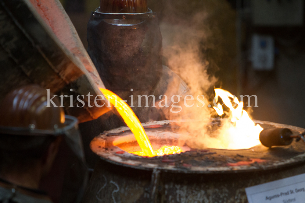 Glockenguss / Glockengiesserei Grassmayr / Innsbruck, Tirol by kristen-images.com