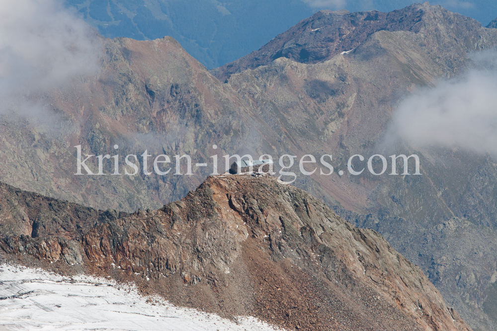 Zuckerhütl 3507m - Tirol by kristen-images.com