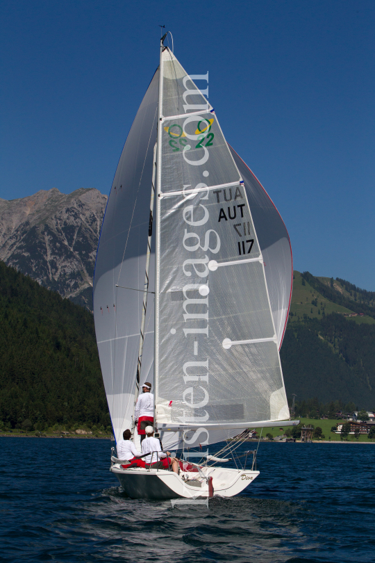 Segeln / UFO22 / Regatta / Achensee by kristen-images.com