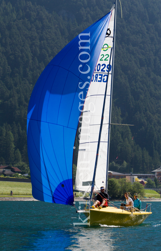 Segeln / UFO22 / Regatta / Achensee by kristen-images.com