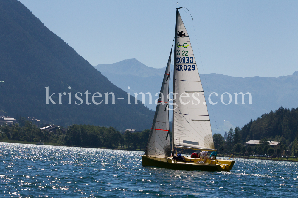 Segeln / UFO22 / Regatta / Achensee by kristen-images.com