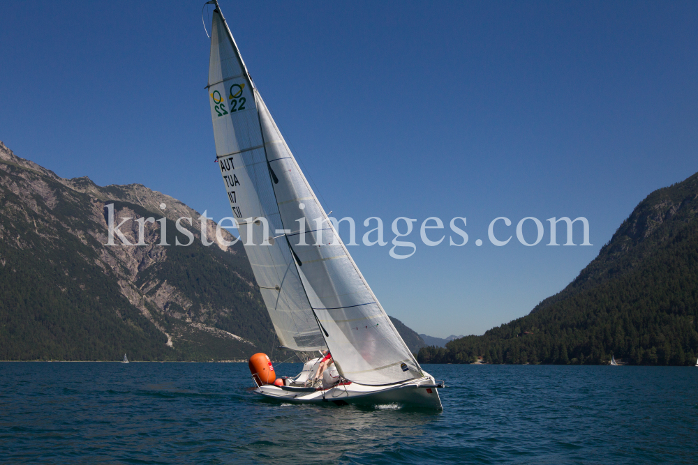 Segeln / UFO22 / Regatta / Achensee by kristen-images.com