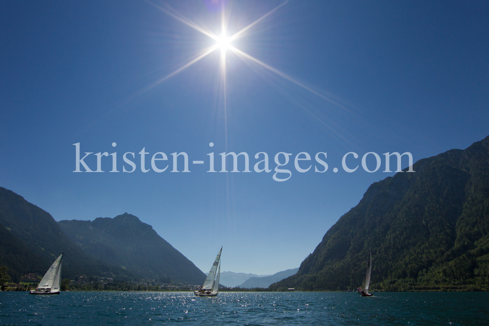 Segeln / UFO22 / Regatta / Achensee by kristen-images.com