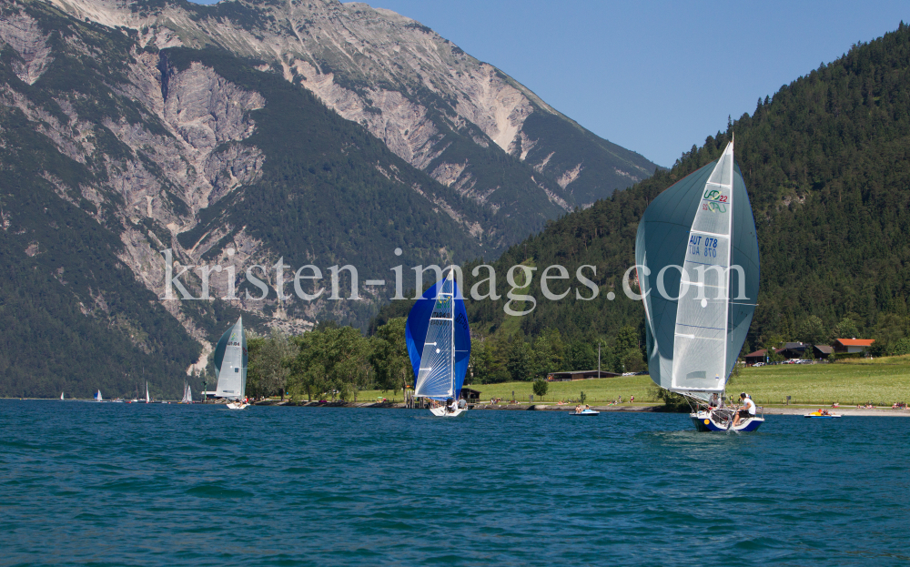 Segeln / UFO22 / Regatta / Achensee by kristen-images.com