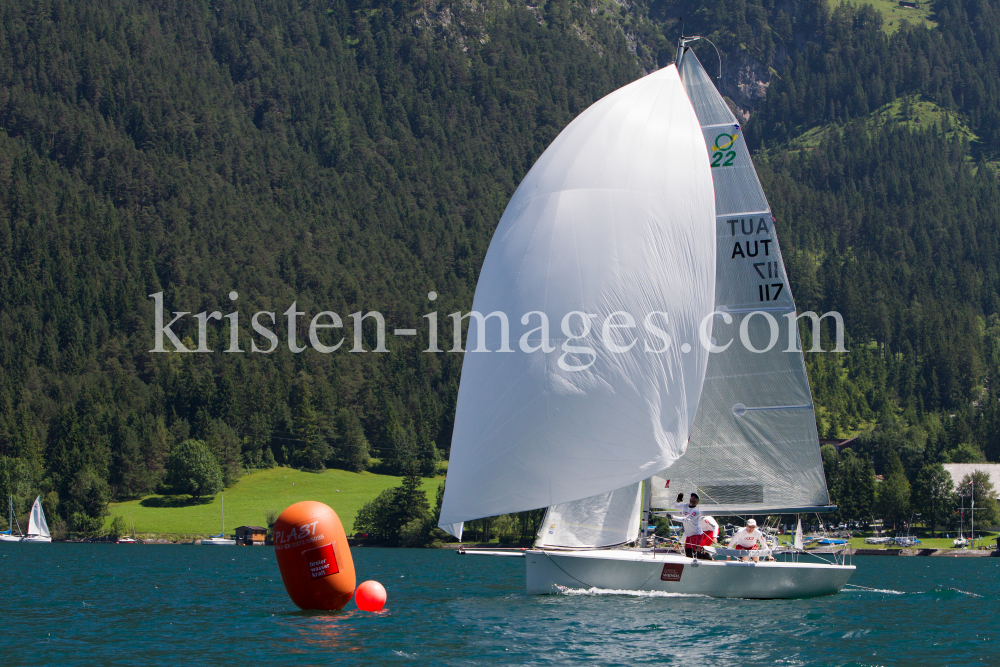 Segeln / UFO22 / Regatta / Achensee by kristen-images.com