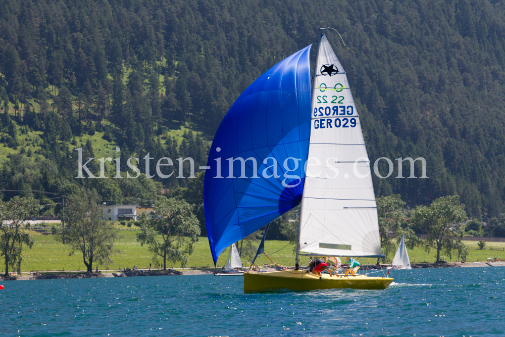 Segeln / UFO22 / Regatta / Achensee by kristen-images.com