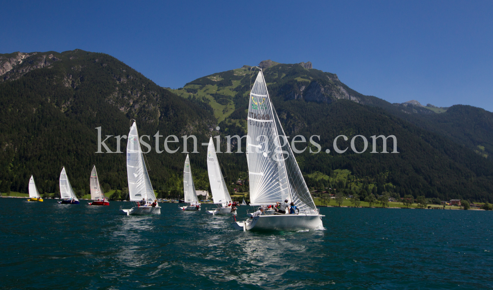 Segeln / UFO22 / Regatta / Achensee by kristen-images.com