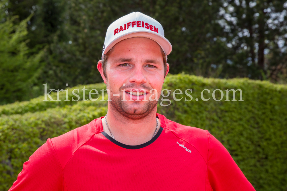 Beat Feuz - Andreas Haider-Maurer / Tennis / Training by kristen-images.com