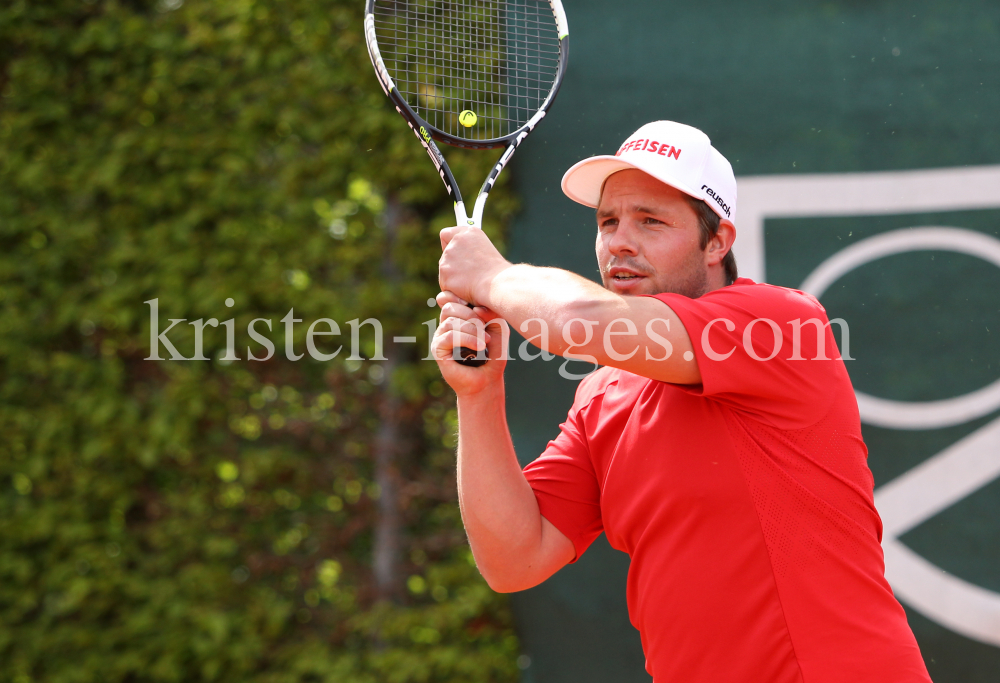 Beat Feuz - Andreas Haider-Maurer / Tennis / Training by kristen-images.com