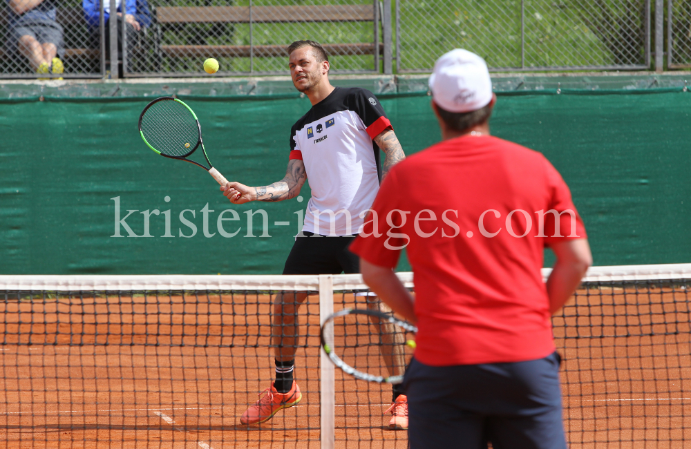 Beat Feuz - Andreas Haider-Maurer / Tennis / Training by kristen-images.com