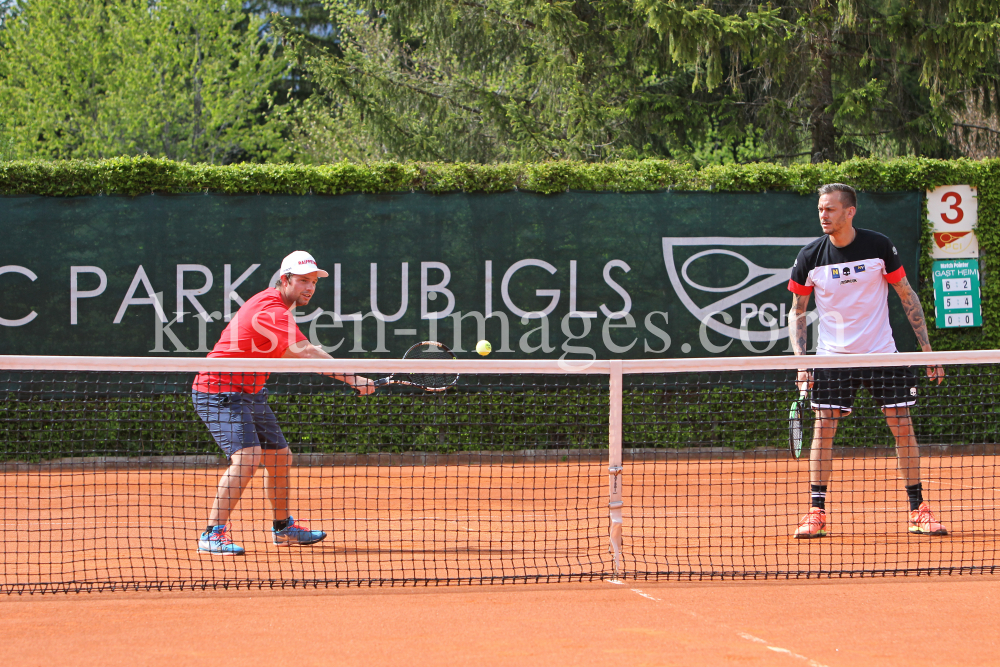 Beat Feuz - Andreas Haider-Maurer / Tennis / Training by kristen-images.com