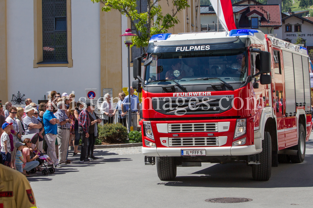 Markterhebung von Fulpmes / Stubaital, Tirol by kristen-images.com