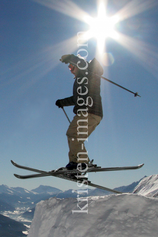 Ski Freestyle by kristen-images.com