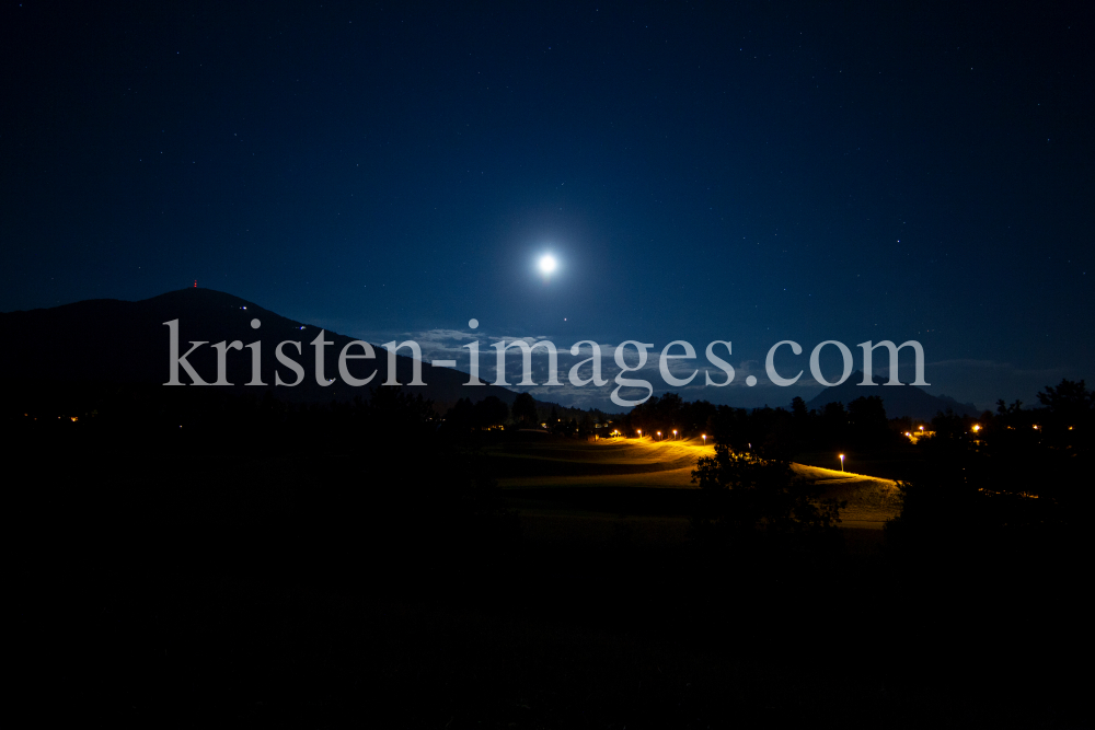 Mondfinsternis / Blutmond / Innsbruck by kristen-images.com