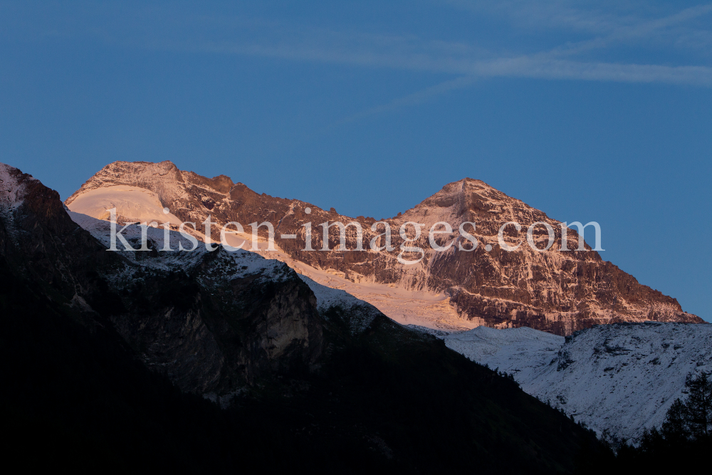 Olperer (3.476 m), Tirol by kristen-images.com