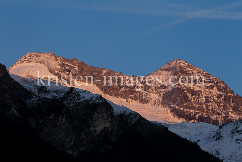 Olperer (3.476 m), Tirol by kristen-images.com