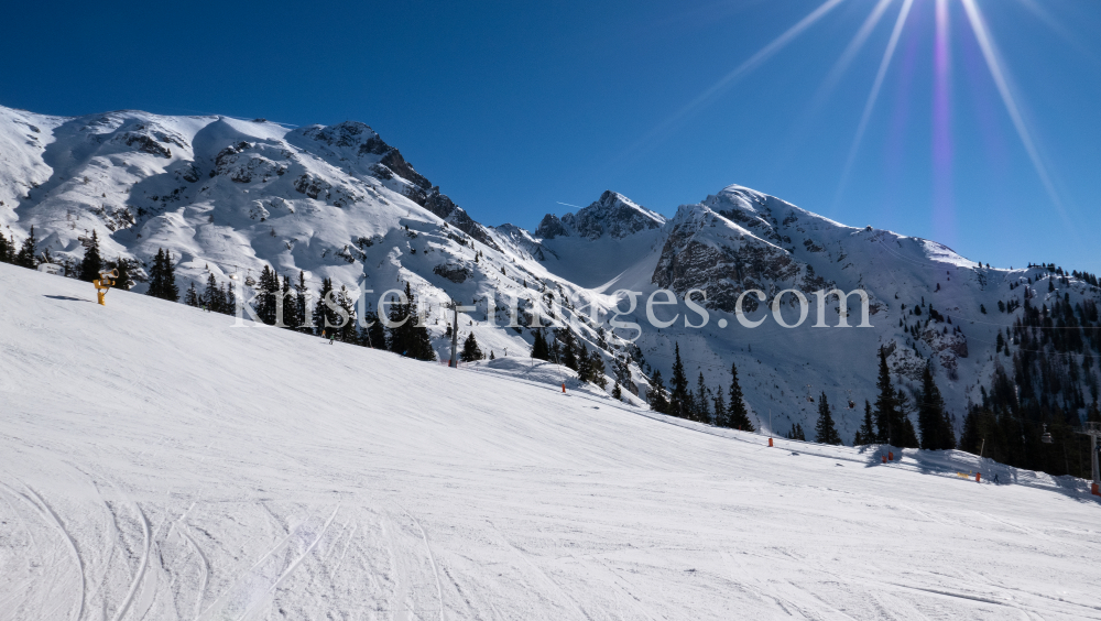 Skigebiet Rosshütte Seefeld, Tirol by kristen-images.com