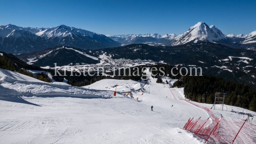 Skigebiet Rosshütte Seefeld, Tirol by kristen-images.com