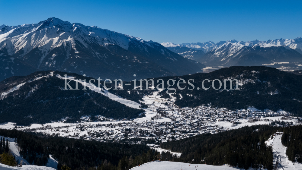 Skigebiet Rosshütte Seefeld, Tirol by kristen-images.com