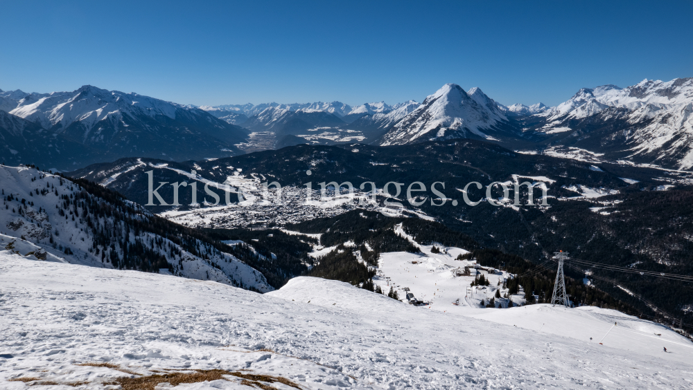 Skigebiet Rosshütte Seefeld, Tirol by kristen-images.com