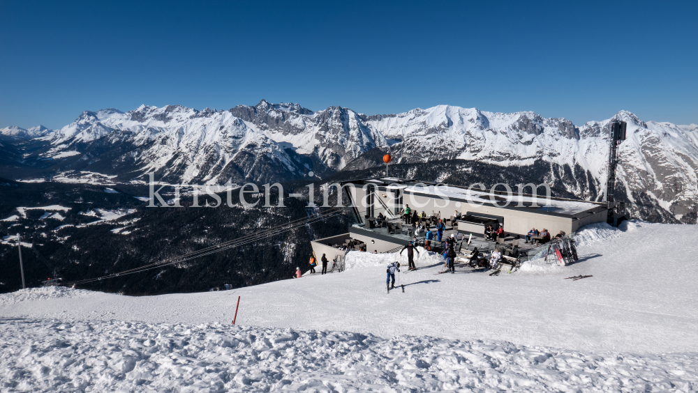 Skigebiet Rosshütte Seefeld, Tirol by kristen-images.com