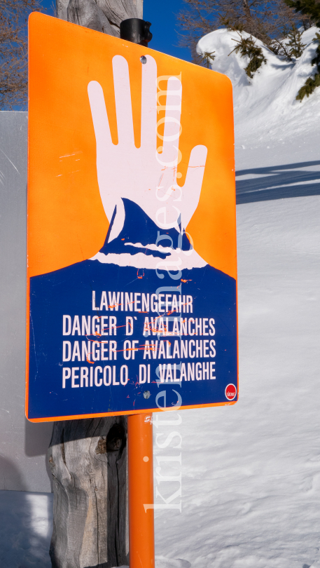 Lawinengefahr, Danger of Avalanches by kristen-images.com