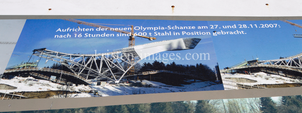 Skisprungschanze / Garmisch-Partenkirchen by kristen-images.com