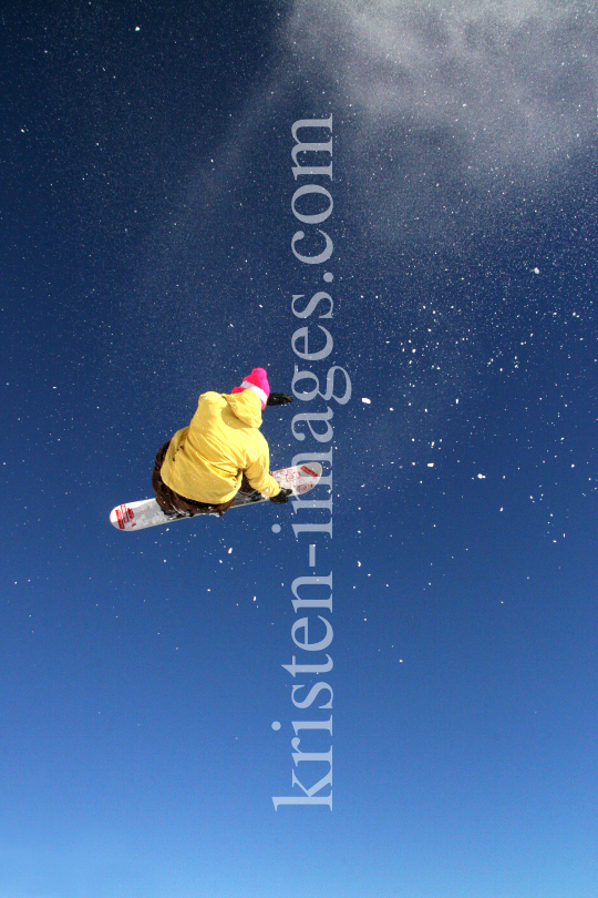 Snowboard Freestyle by kristen-images.com