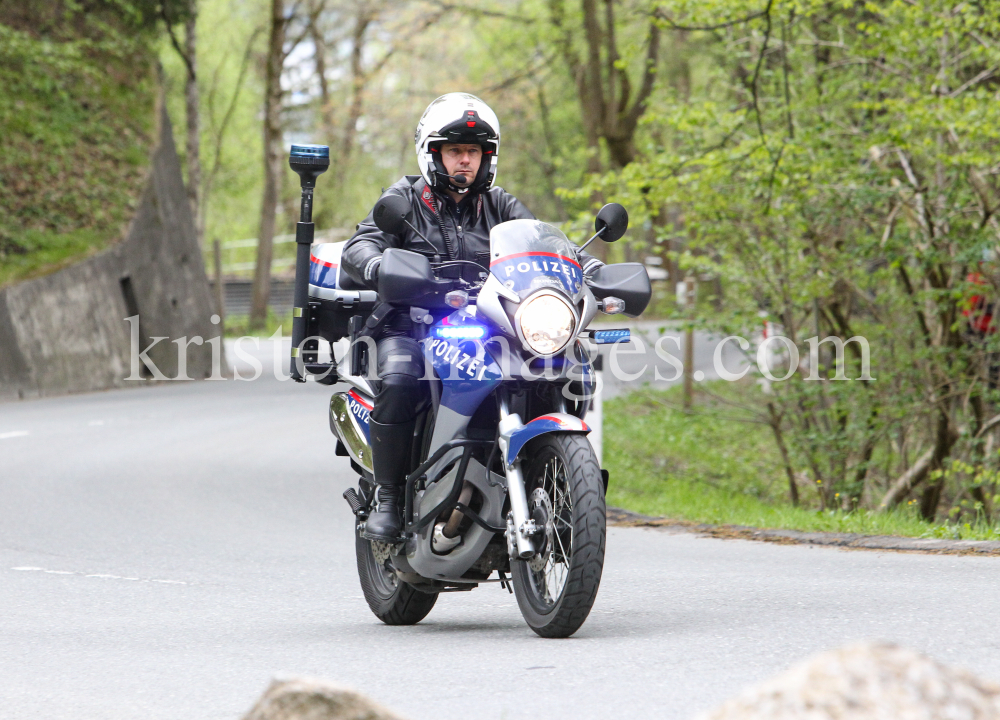 Polizei / Polizeimotorrad by kristen-images.com