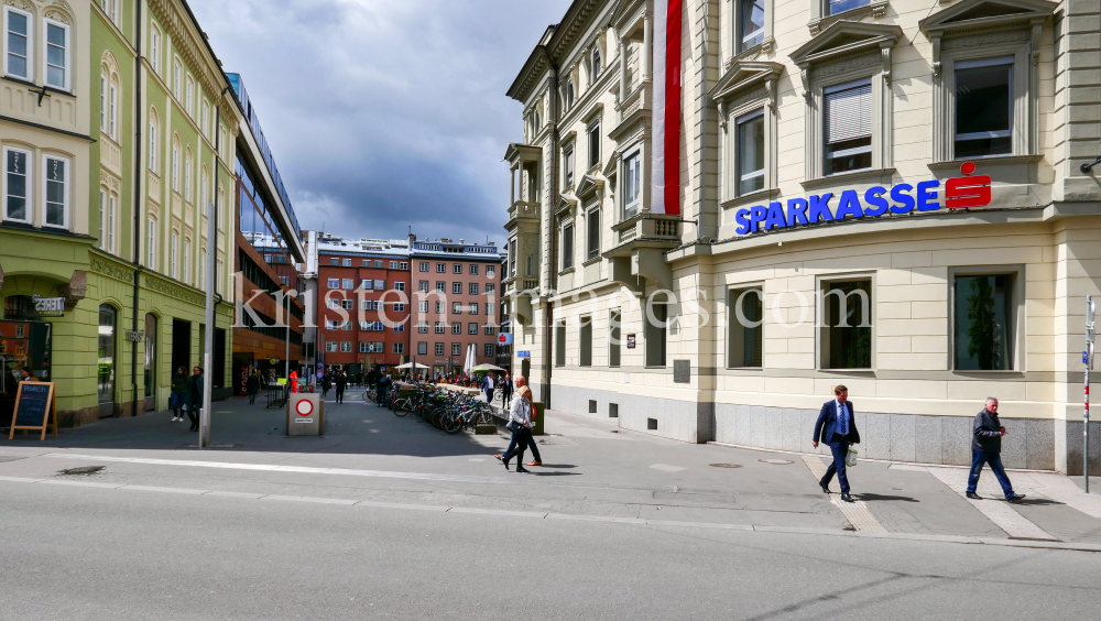 Tiroler Sparkasse, Sparkassenplatz, Innsbruck by kristen-images.com