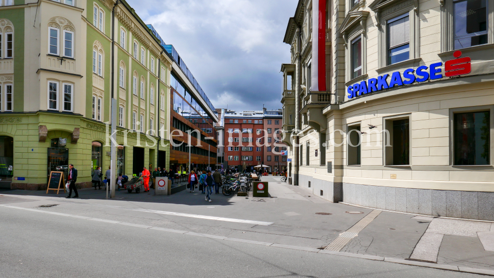 Tiroler Sparkasse, Sparkassenplatz, Innsbruck by kristen-images.com