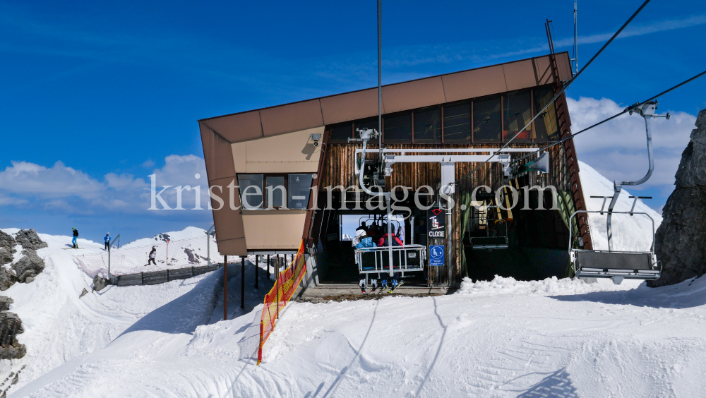 Ski Arlberg by kristen-images.com