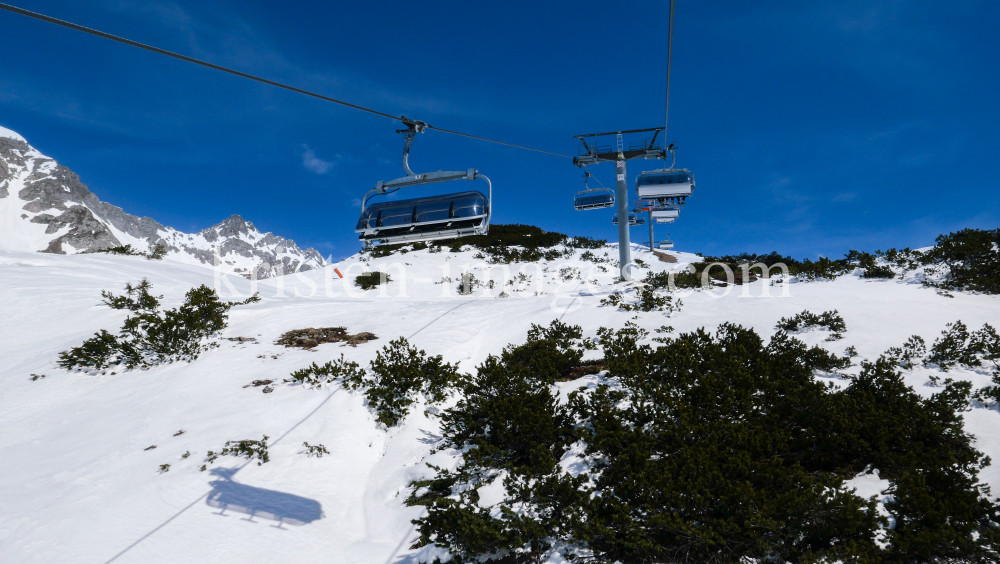 Ski Arlberg by kristen-images.com