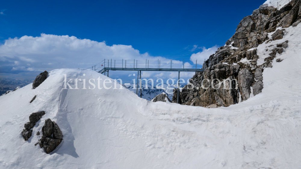 Ski Arlberg by kristen-images.com