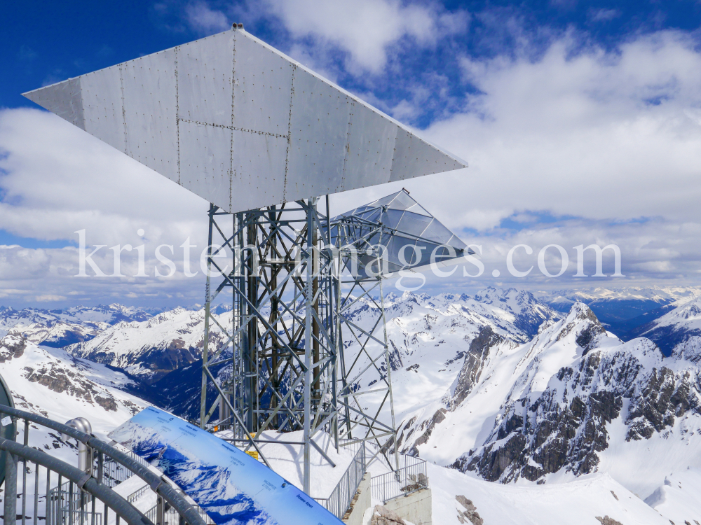 Ski Arlberg by kristen-images.com